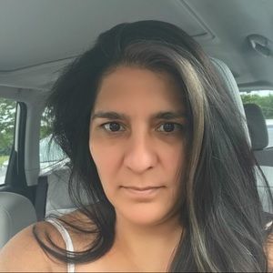 Meet your Posher, Veronica